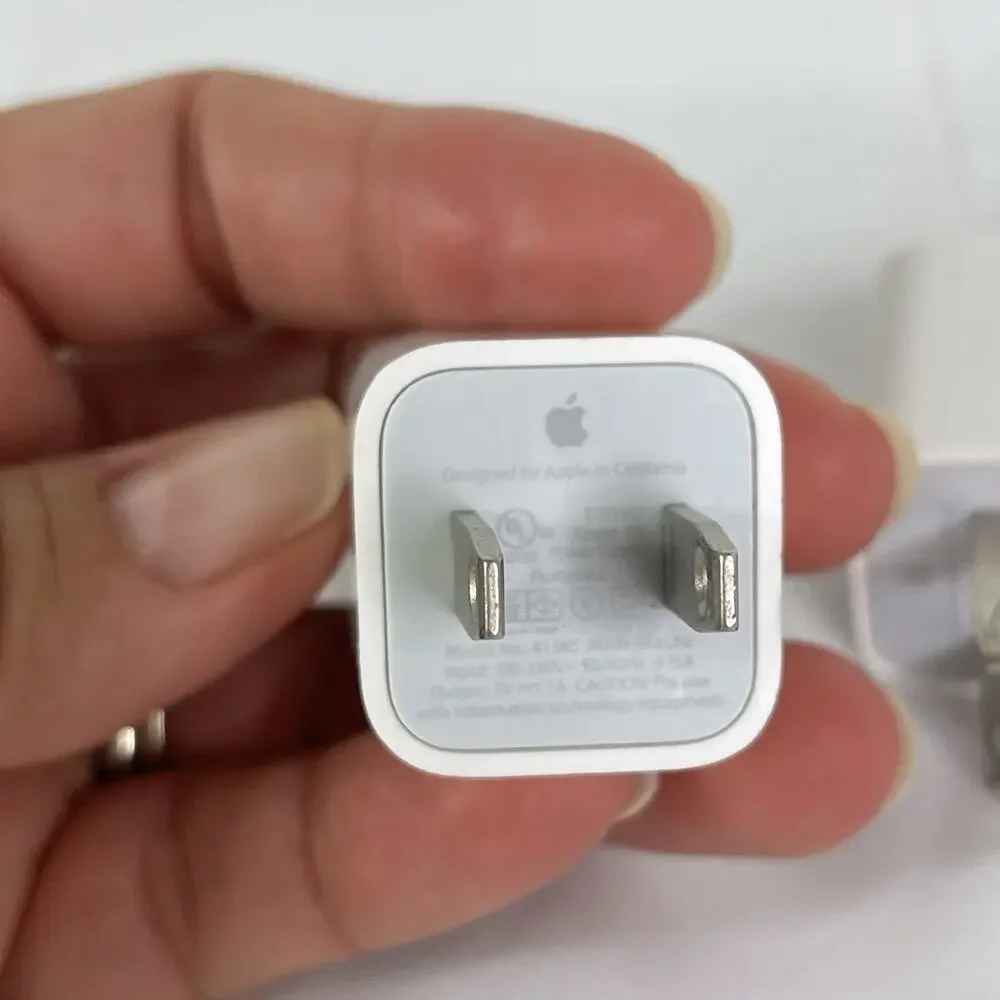 Apple USB-based Power adapter Charge iPhone iPad iPod Model A1385, Set Of 3